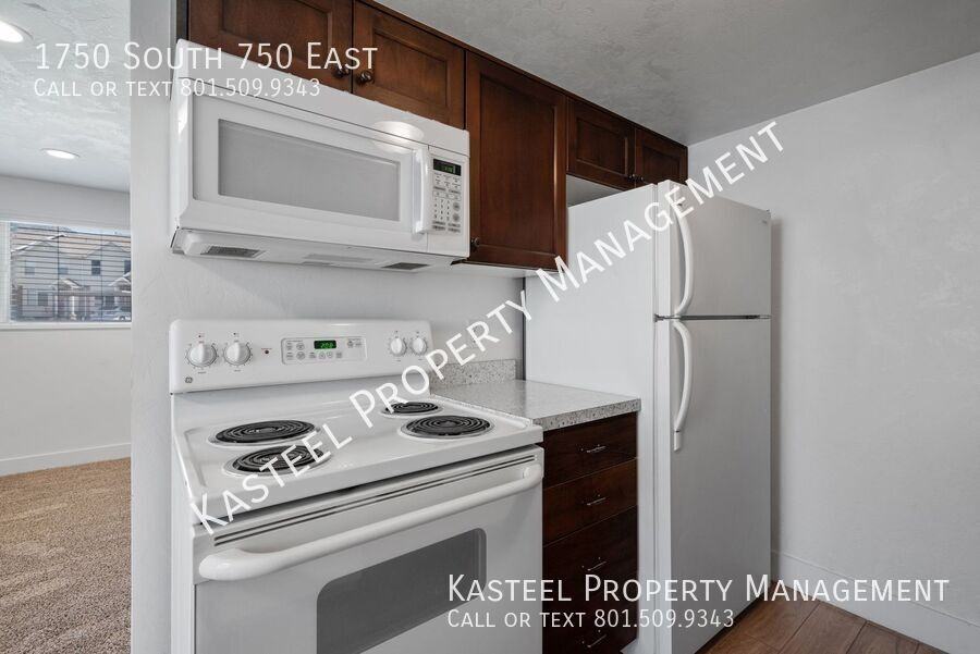 1750 S 750 E - Photo 3 of 17