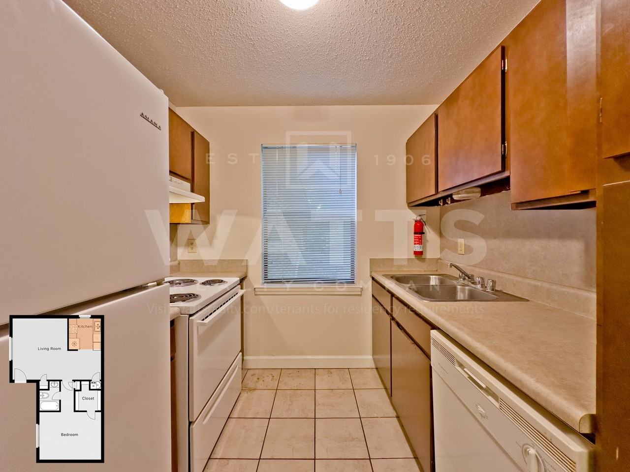 Phelan Heights - Photo 5 of 9