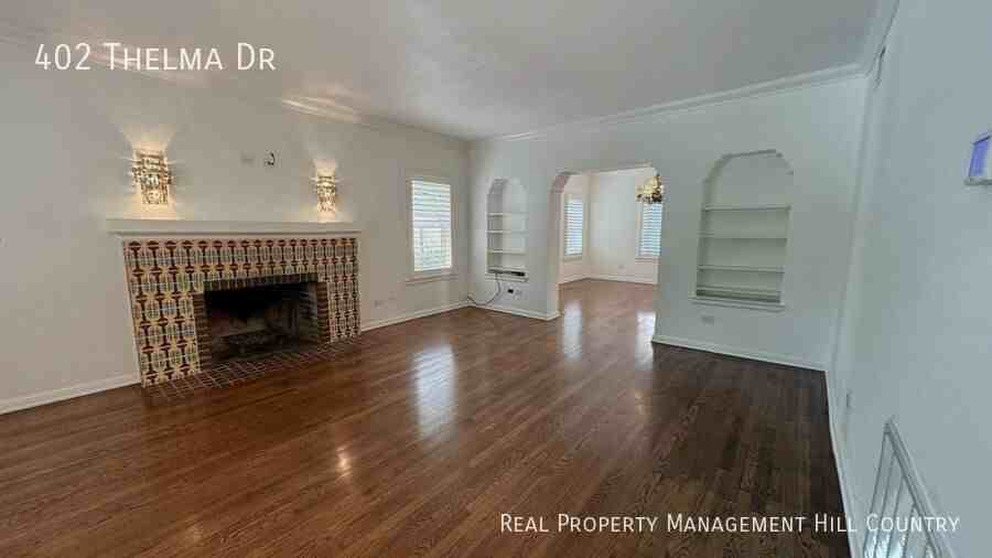 402 Thelma Dr - Photo 2 of 33