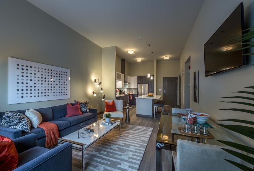 32 Second Avenue - Photo 7 of 10