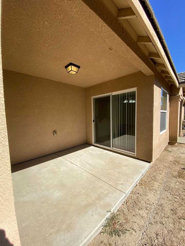 2109 Bella Oaks Dr - Photo 4 of 33