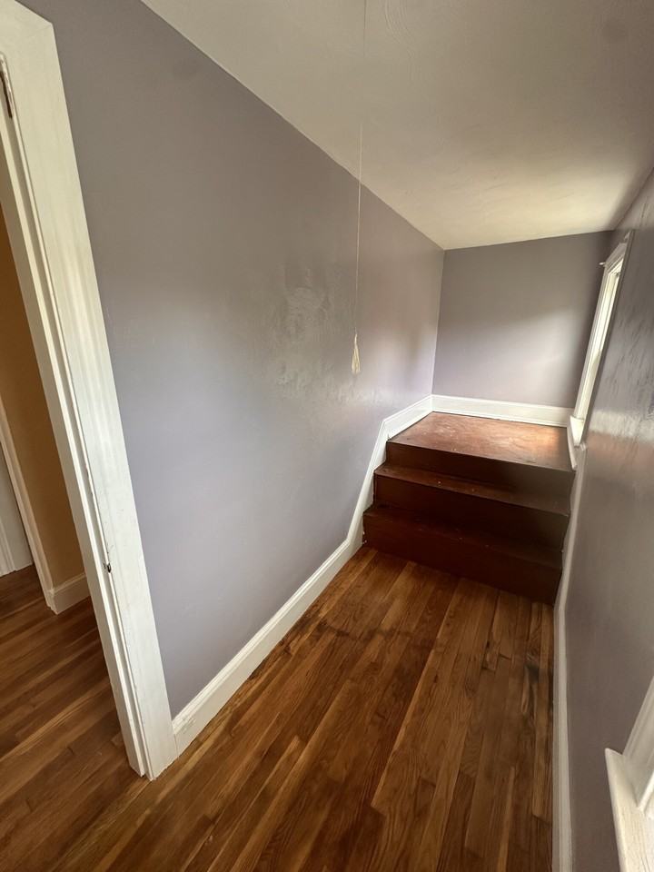 33 Stockton St #2 - Photo 2 of 16