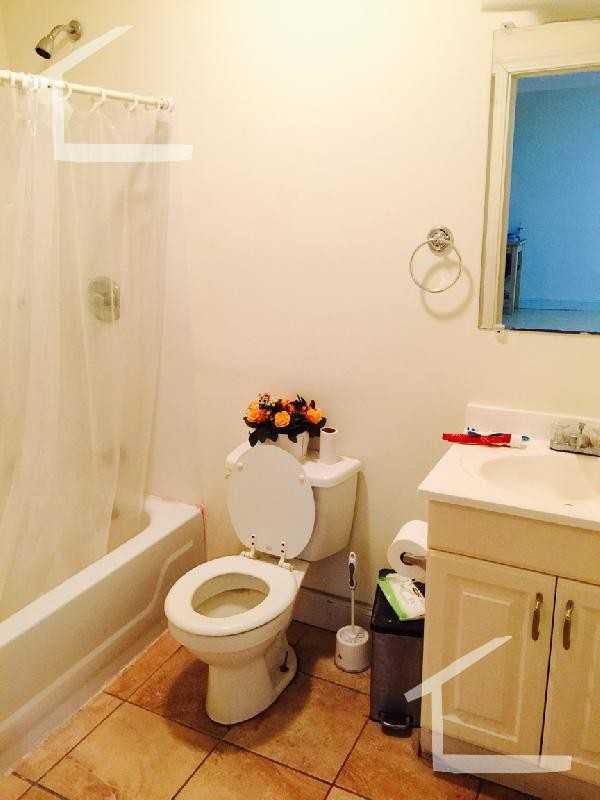 731 Cambridge St #1 - Photo 4 of 4