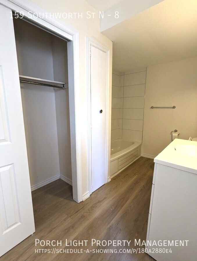 159 Southworth St N #8 - Photo 6 of 7