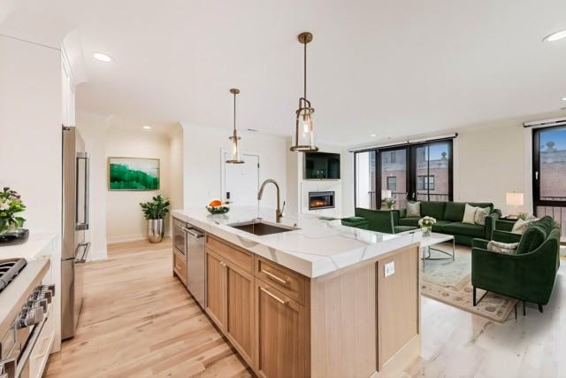 5019 N Lincoln Ave #3S