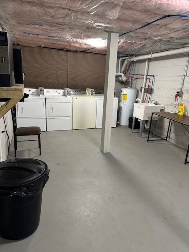 One Bedroom Rental in North Stonington - Photo 4 of 4