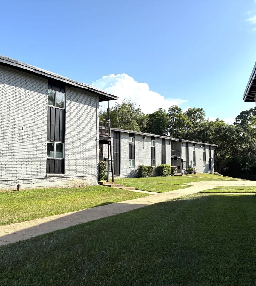 Evergreen Estates - Photo 5 of 13