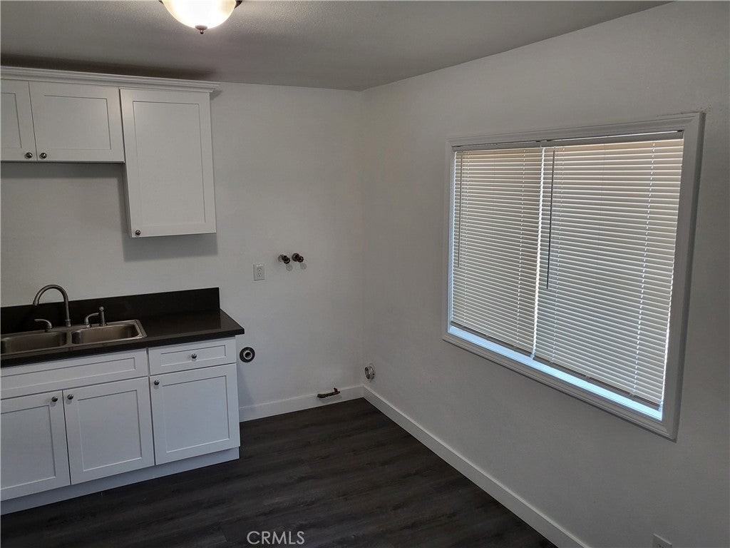 5852 Orange Ave - Photo 2 of 15