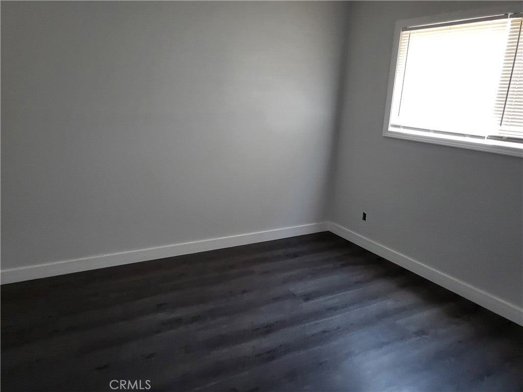 5852 Orange Ave - Photo 4 of 15