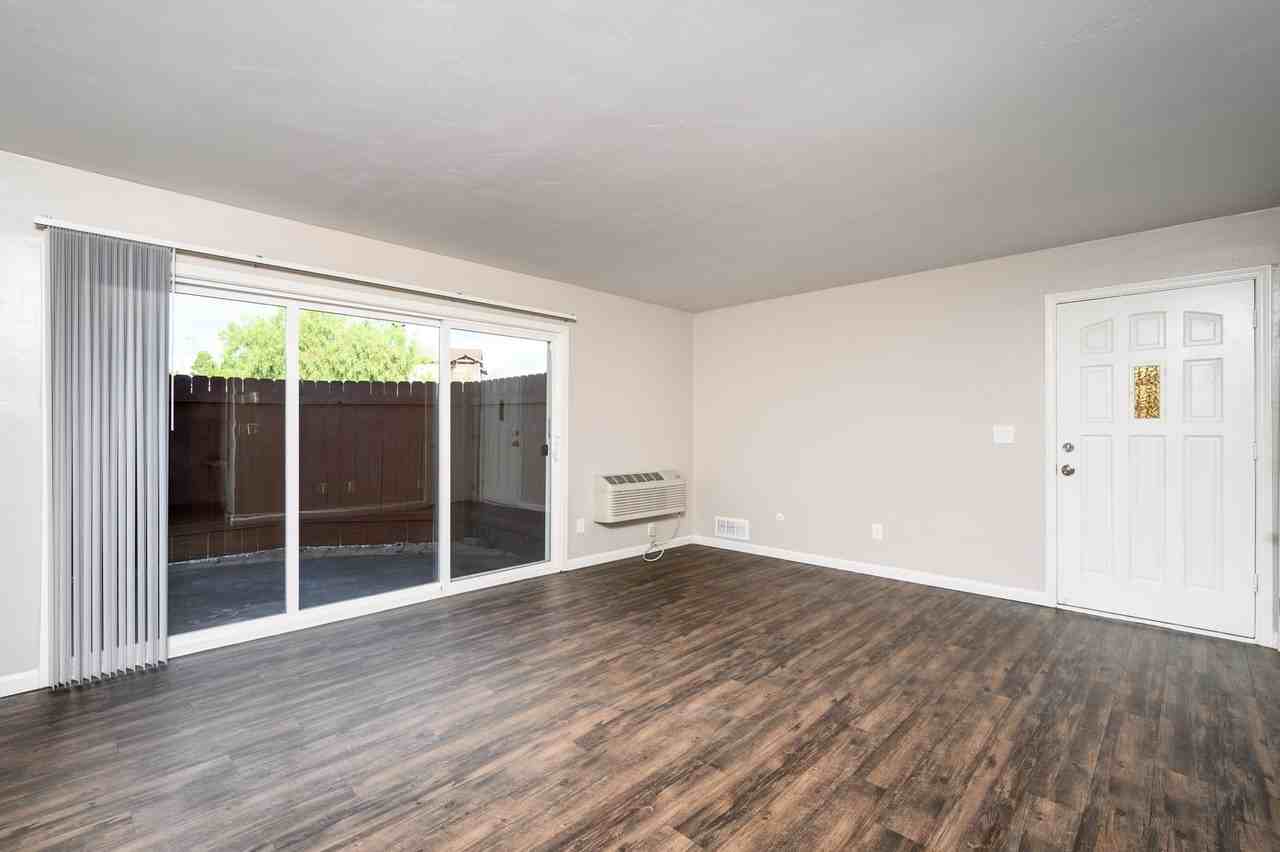 Greentree Fountain Apartments - Photo 5 of 46