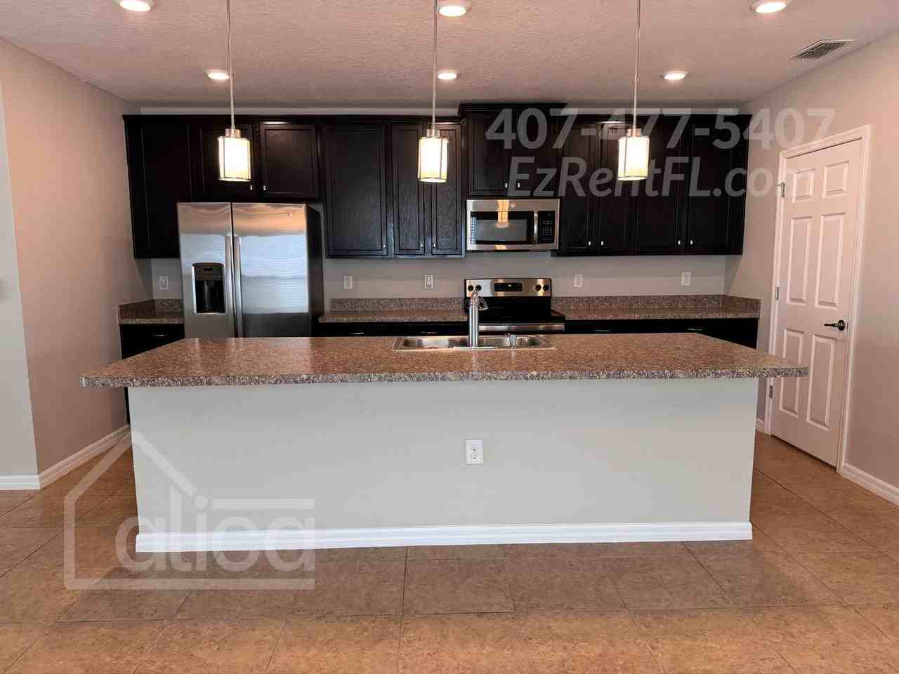 426 Kestrel Dr - Photo 3 of 24