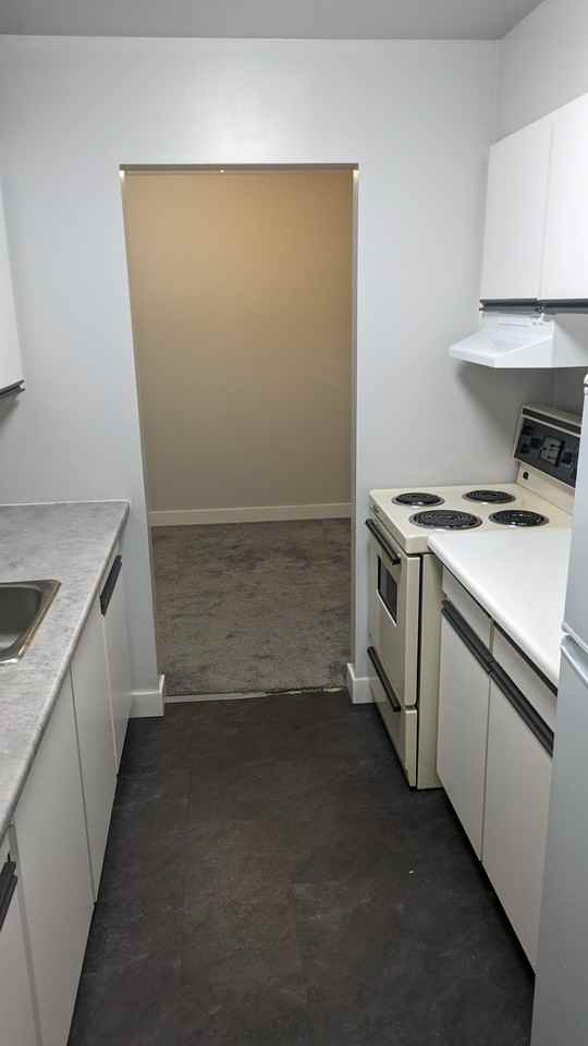 202 Westhill Place #214 - Photo 4 of 21