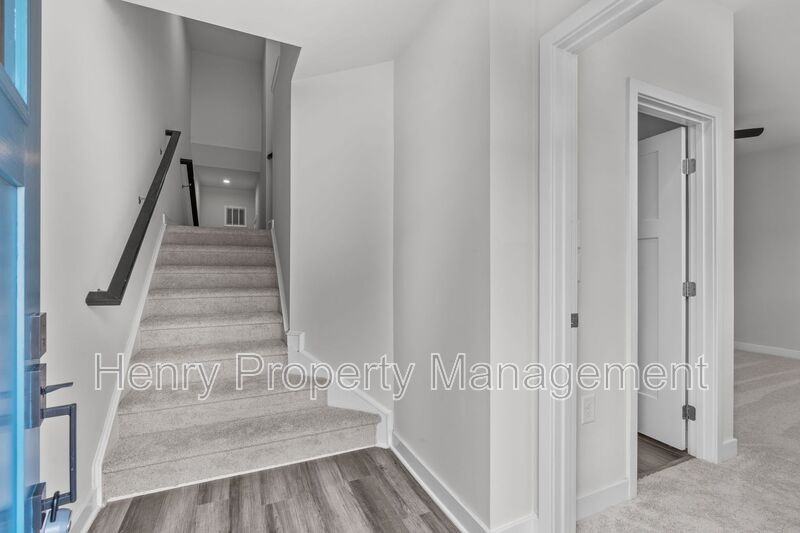 1329 Channing Park Cir - Photo 3 of 29