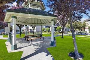 featured image of 2075 Funny Cide St