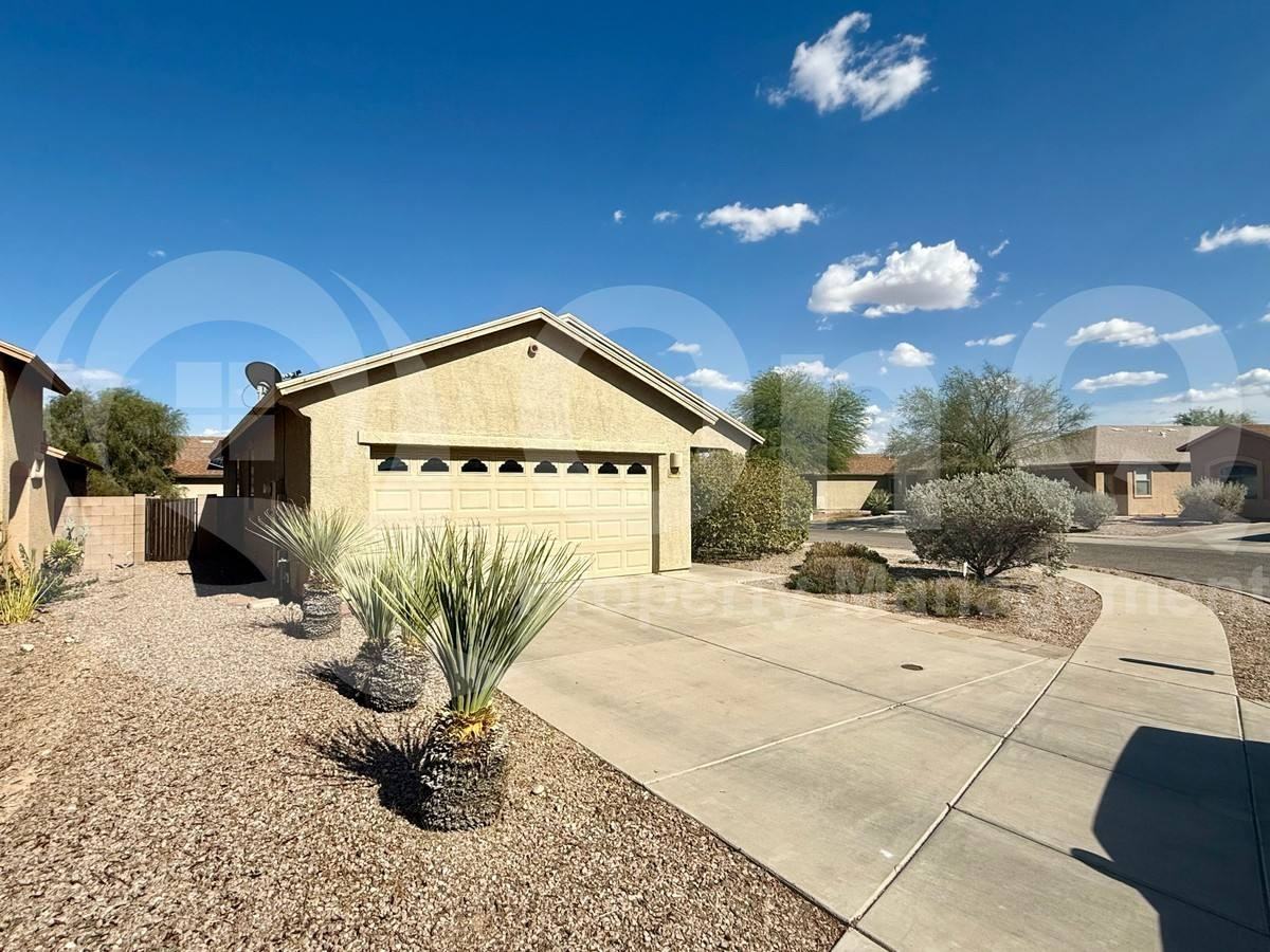 3259 S Lakeside Ridge Loop - Photo 2 of 10