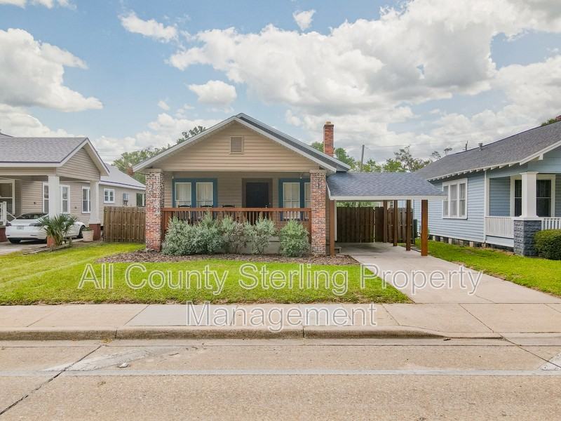 348 S Marion Ave #A - Photo 2 of 32