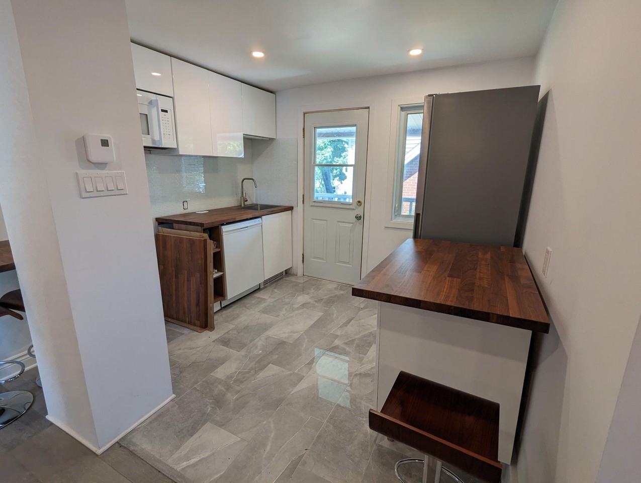 126 Rue Hins #126 - Photo 2 of 13