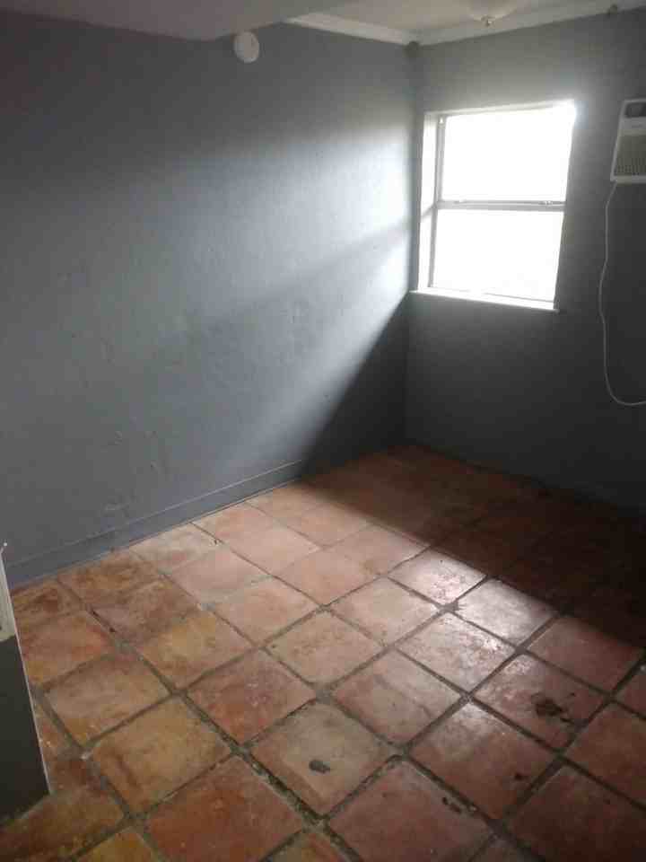1824 N 77 Sunshine Strip #4 - Photo 2 of 6