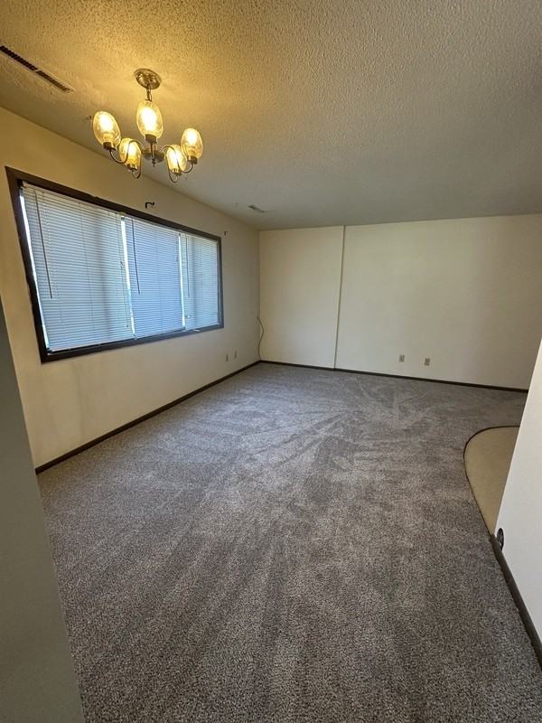 980 Eisenhower Rd #2 - Photo 5 of 10