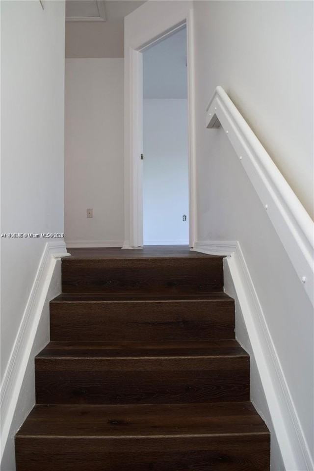 14162 Southwest 260th Street - Photo 5 of 8