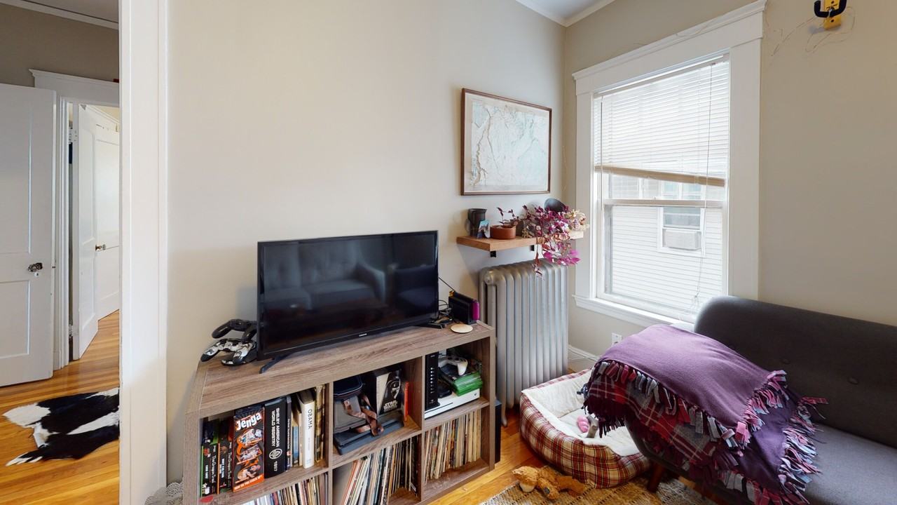 51 S Crescent Circuit #2 - Photo 7 of 14