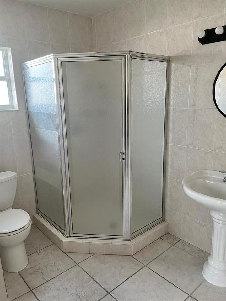 Sw 45th Ter - Photo 7 of 8