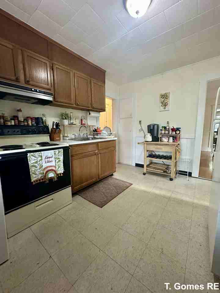 58 S Crescent Circuit #2 - Photo 2 of 20