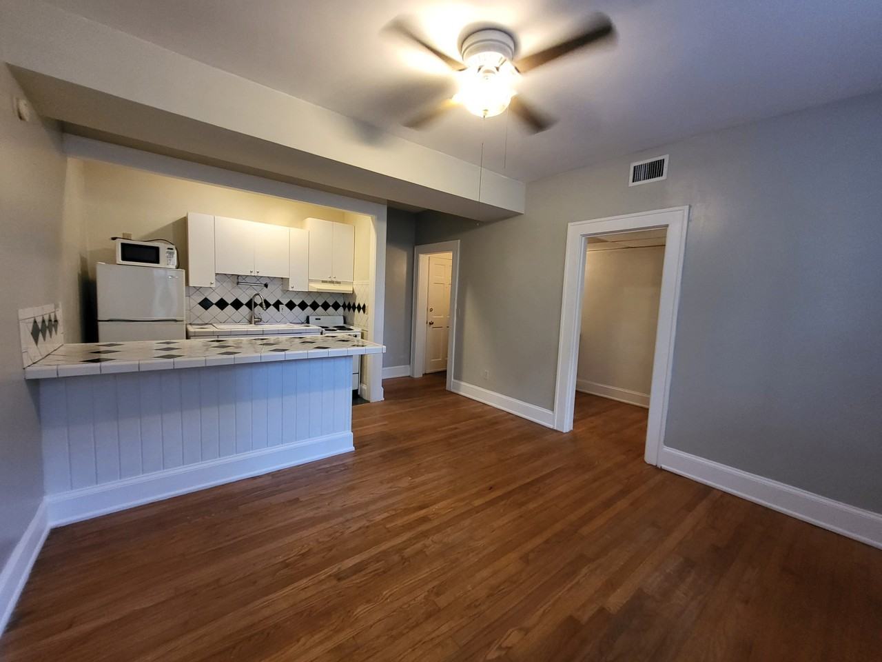 Amelia-1312 Willow branch Av. #3 (S) - Photo 4 of 18