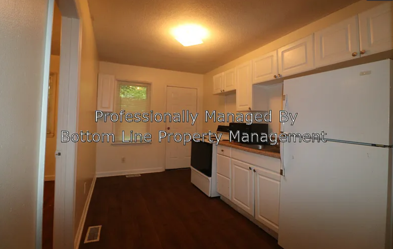 1827 Vinton St #A - Photo 6 of 6