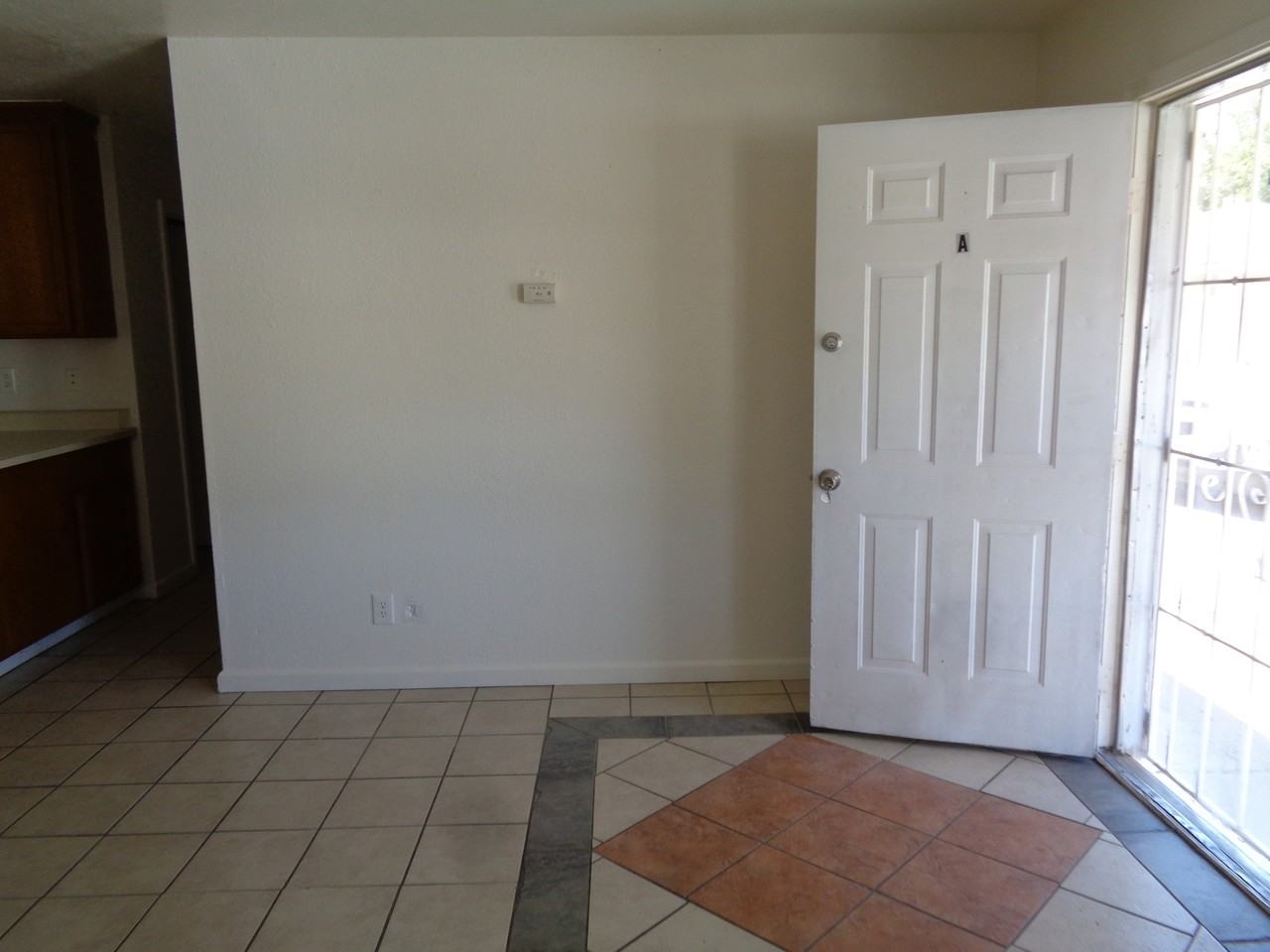 1115 Holly Avenue #A - Photo 3 of 12