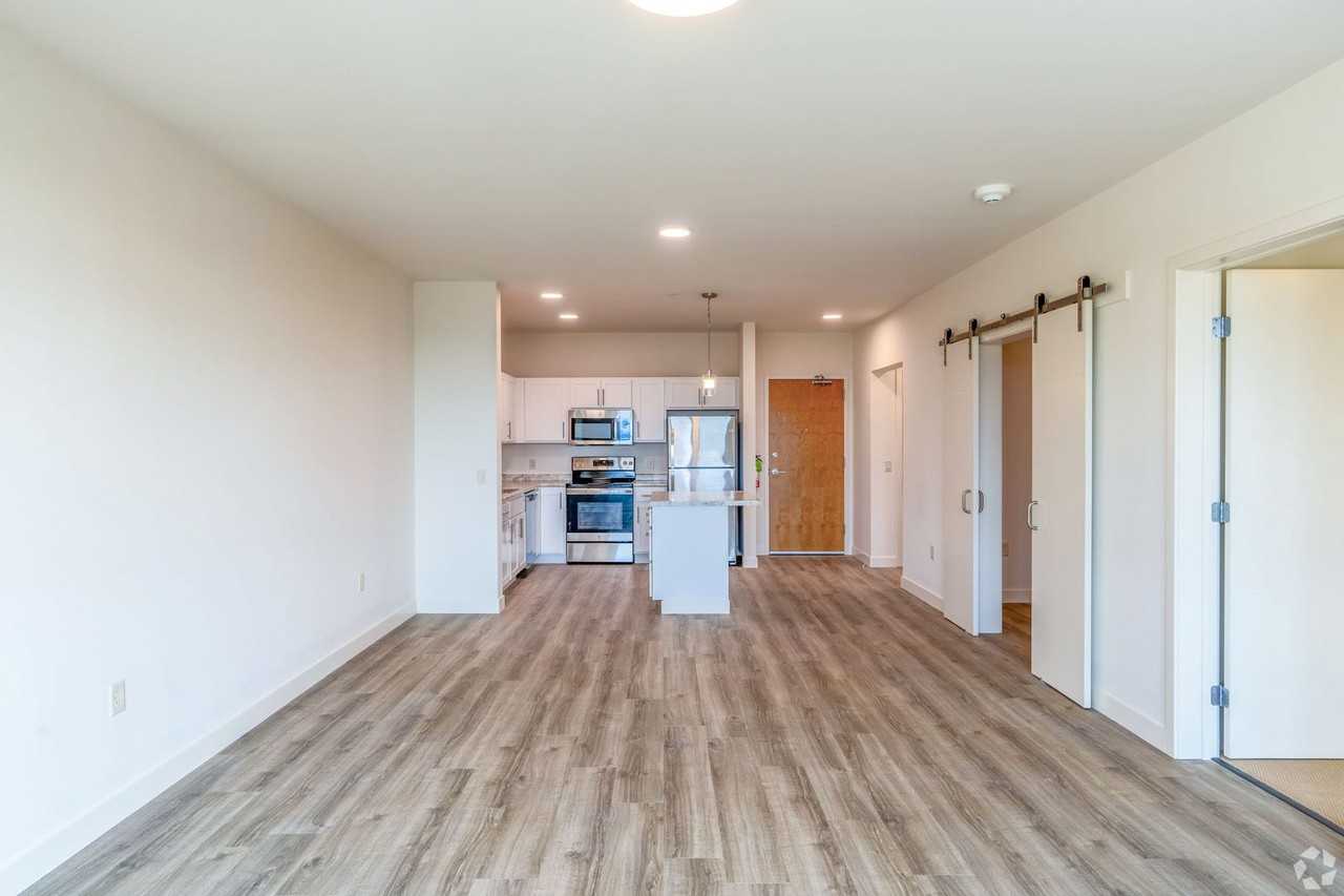 70 Cambrian Way - Photo 5 of 49