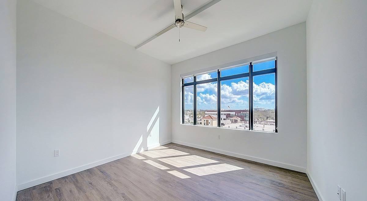 1990 Main St - Photo 4 of 20