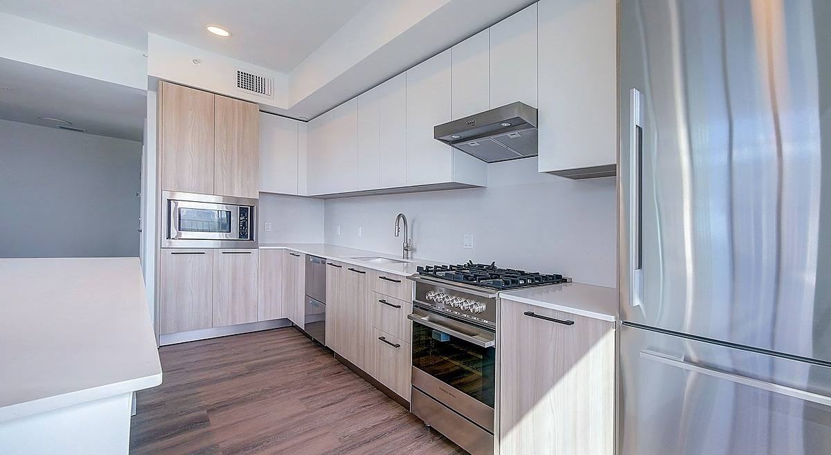 1990 Main St - Photo 5 of 20