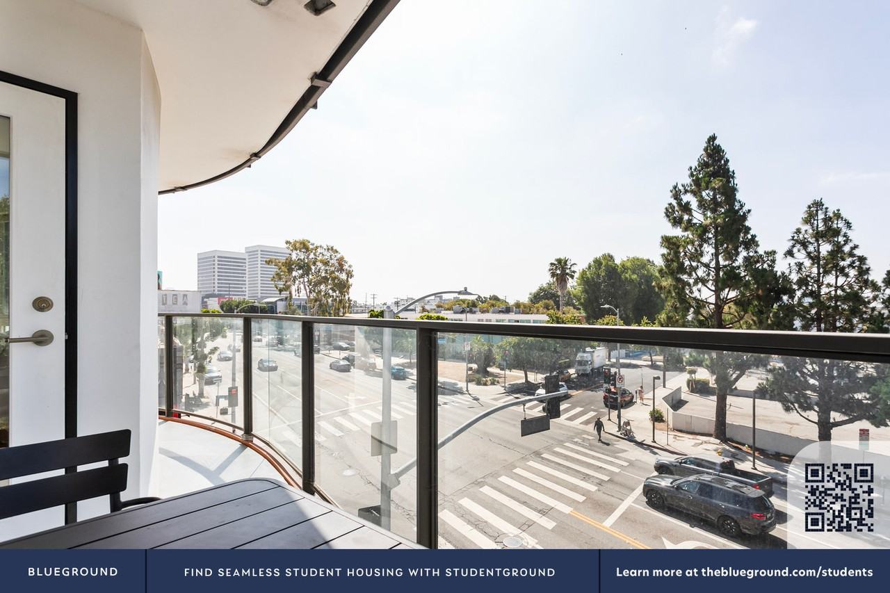 1539 Purdue Ave #1373 - Photo 7 of 39