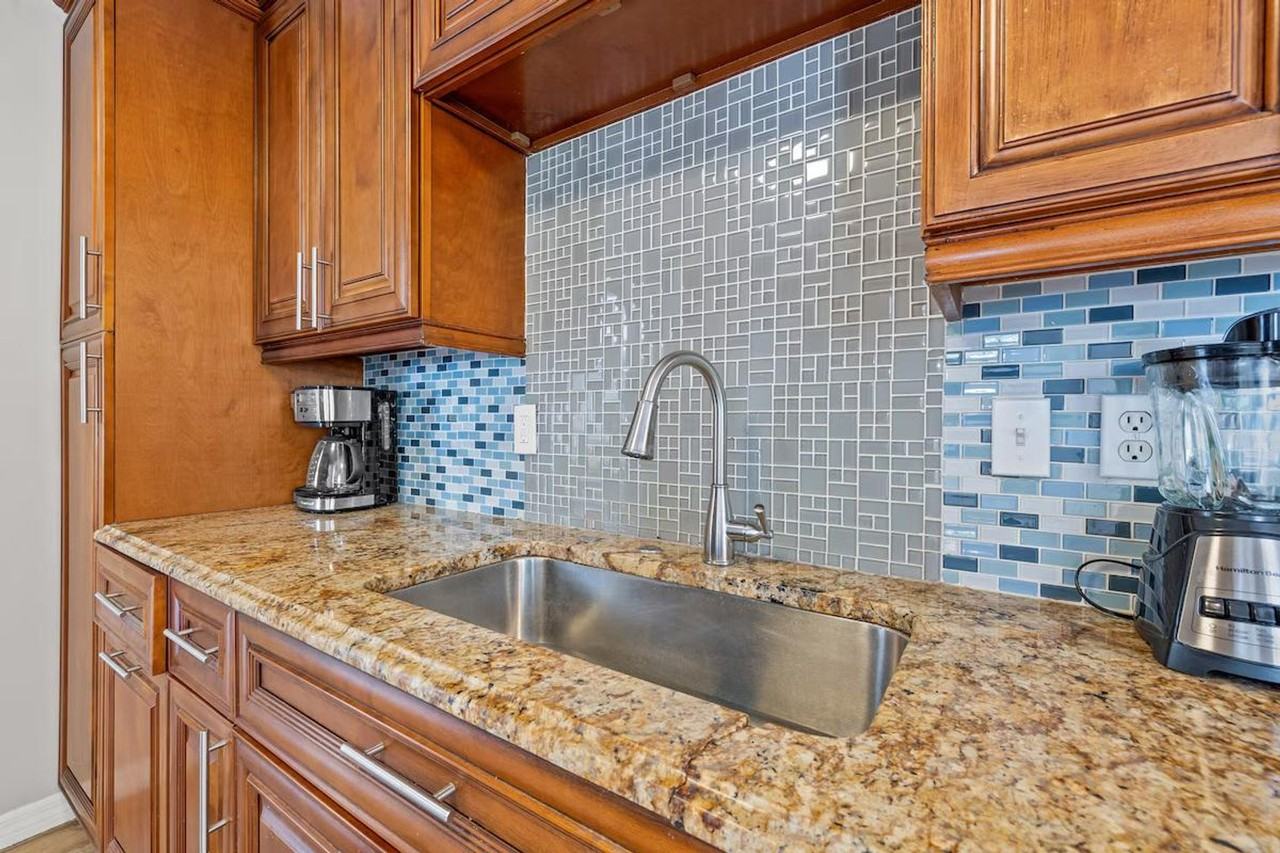 5805 N 43rd St #1244333P - Photo 7 of 16