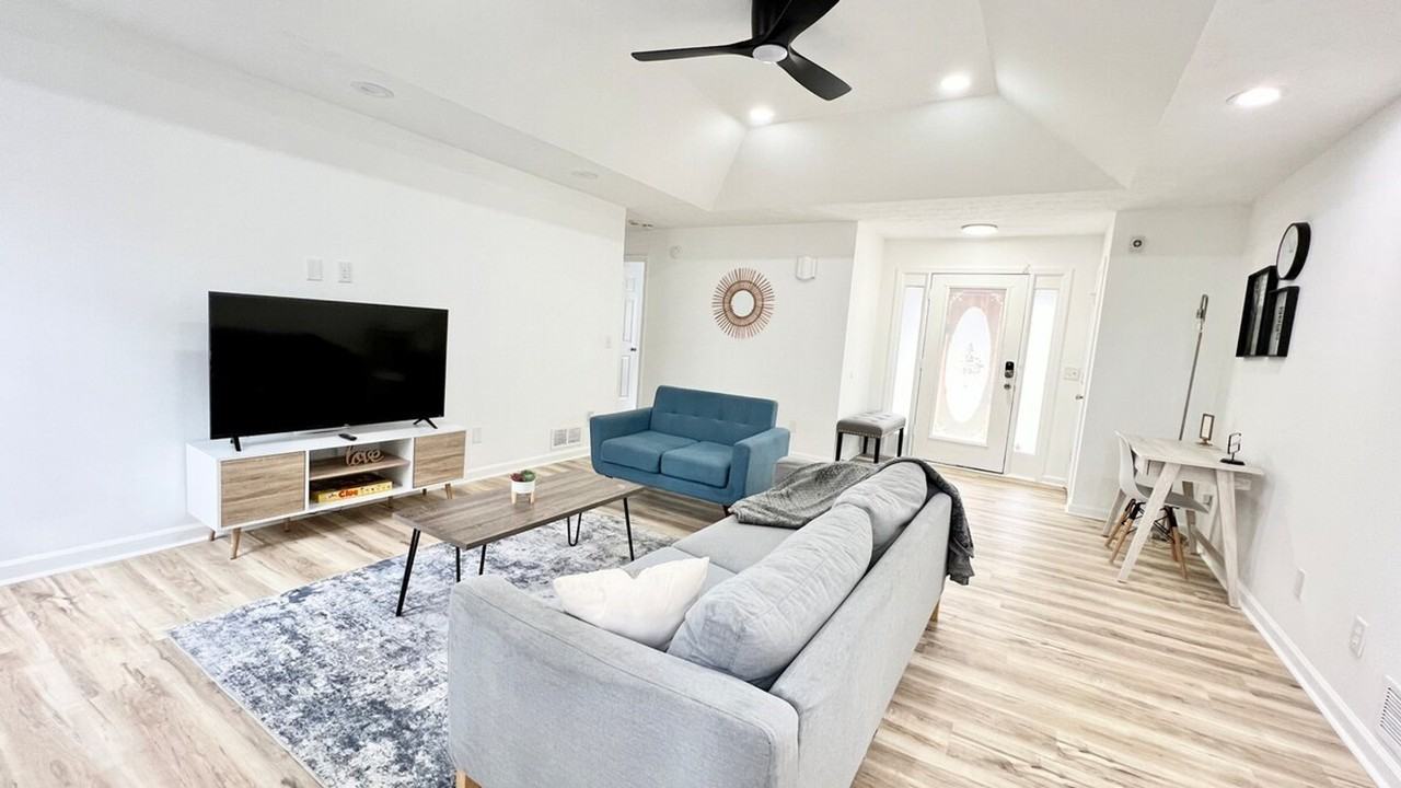 1880 Braselton Hwy #1254418P - Photo 3 of 30