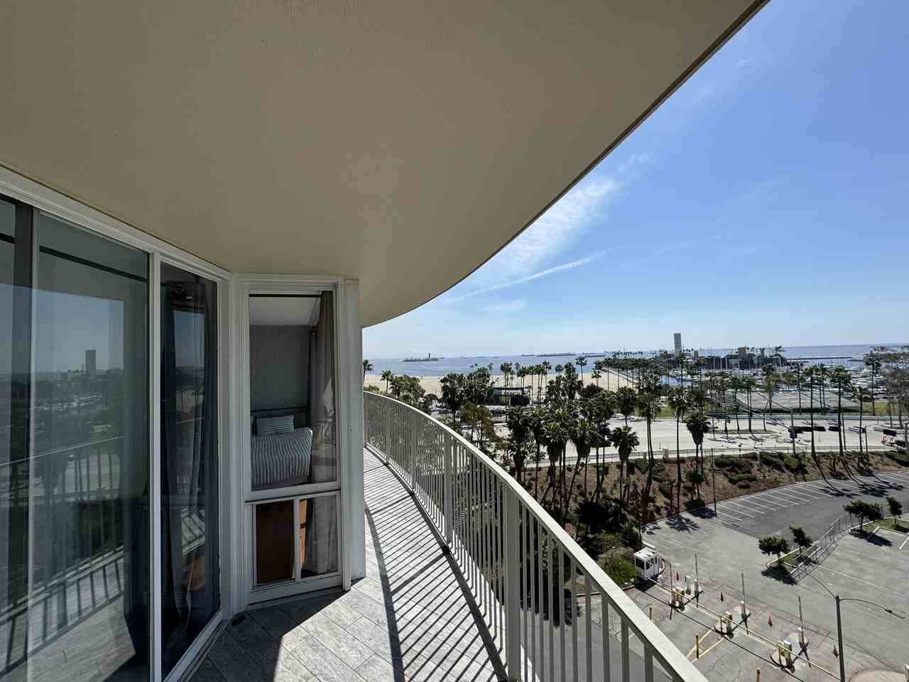 700 E Ocean Blvd #1007 - Photo 7 of 41