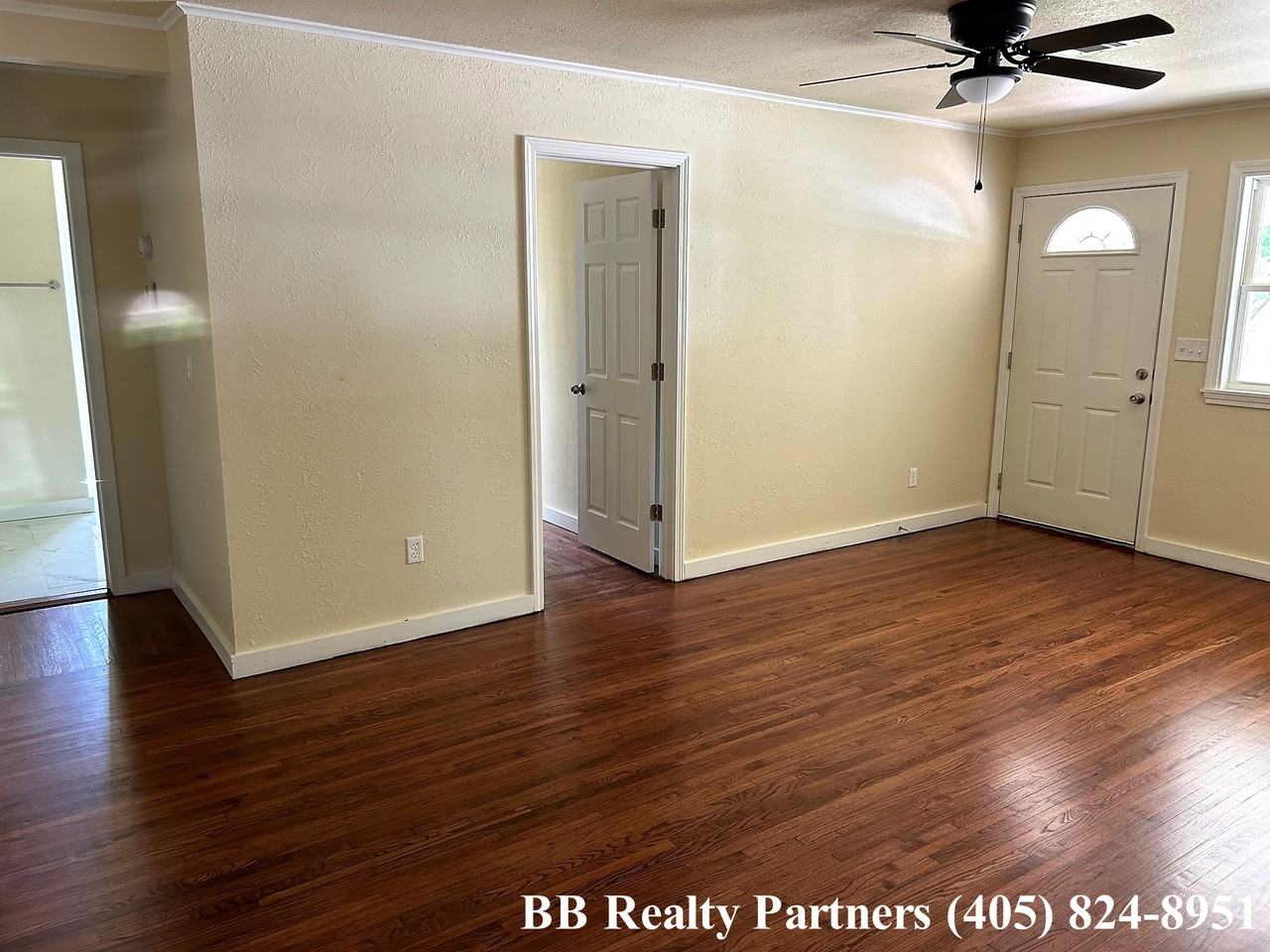 3515 E 4th St #NA - Photo 3 of 27