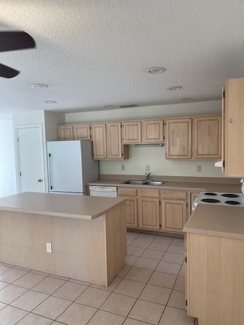 1859 Highland Rd - Photo 3 of 27