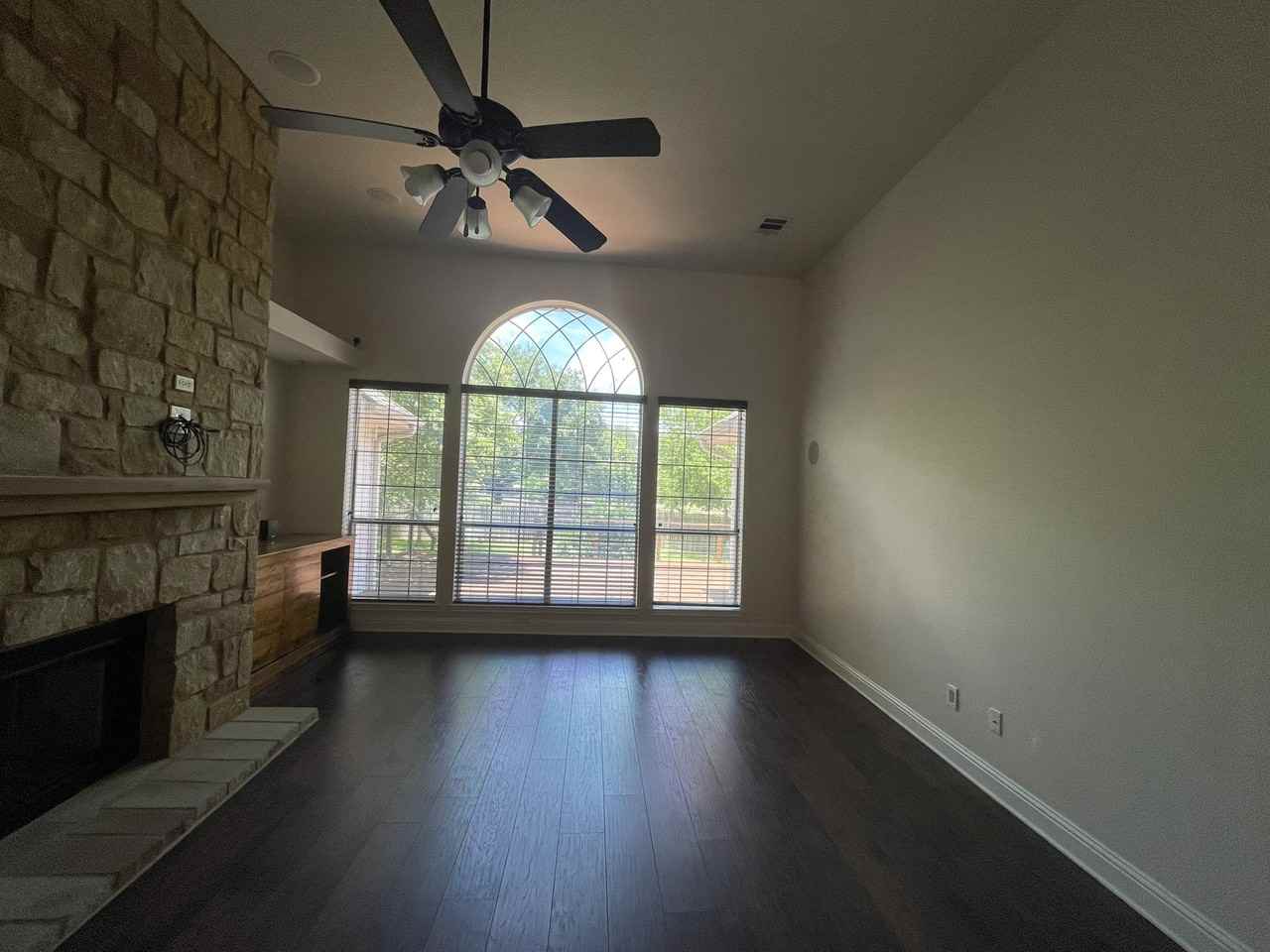 200 Mountain View Dr #NA - Photo 7 of 23