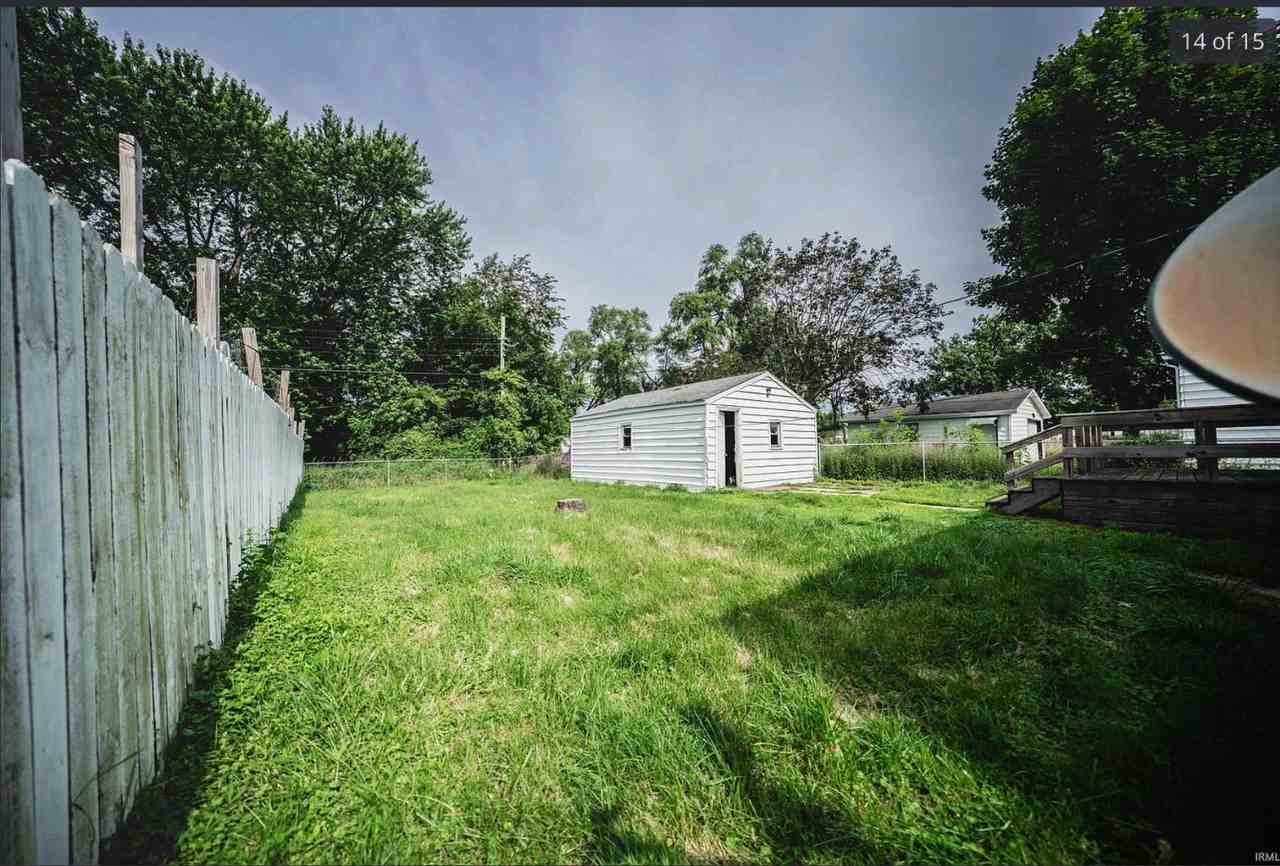 221 S Kenmore St - Photo 3 of 13