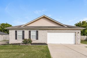 featured image of 574 Rose Cottage Circle