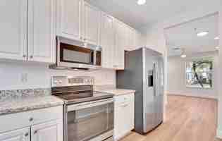 featured image of 4313 Parkside Dr