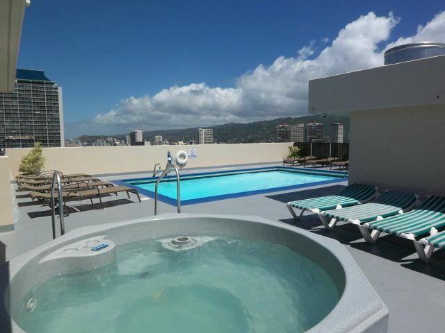 2345 Ala Wai Blvd - Photo 2 of 5