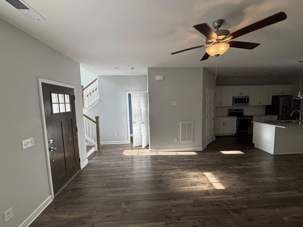 8004 Vibrant Pl #NA - Photo 5 of 50