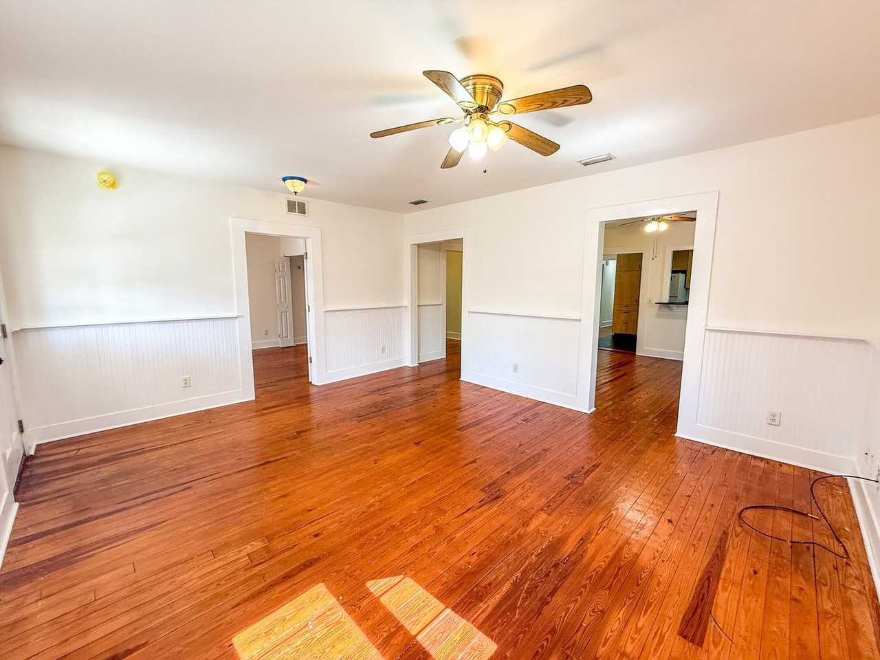 408 Nw 4th St - Photo 5 of 34
