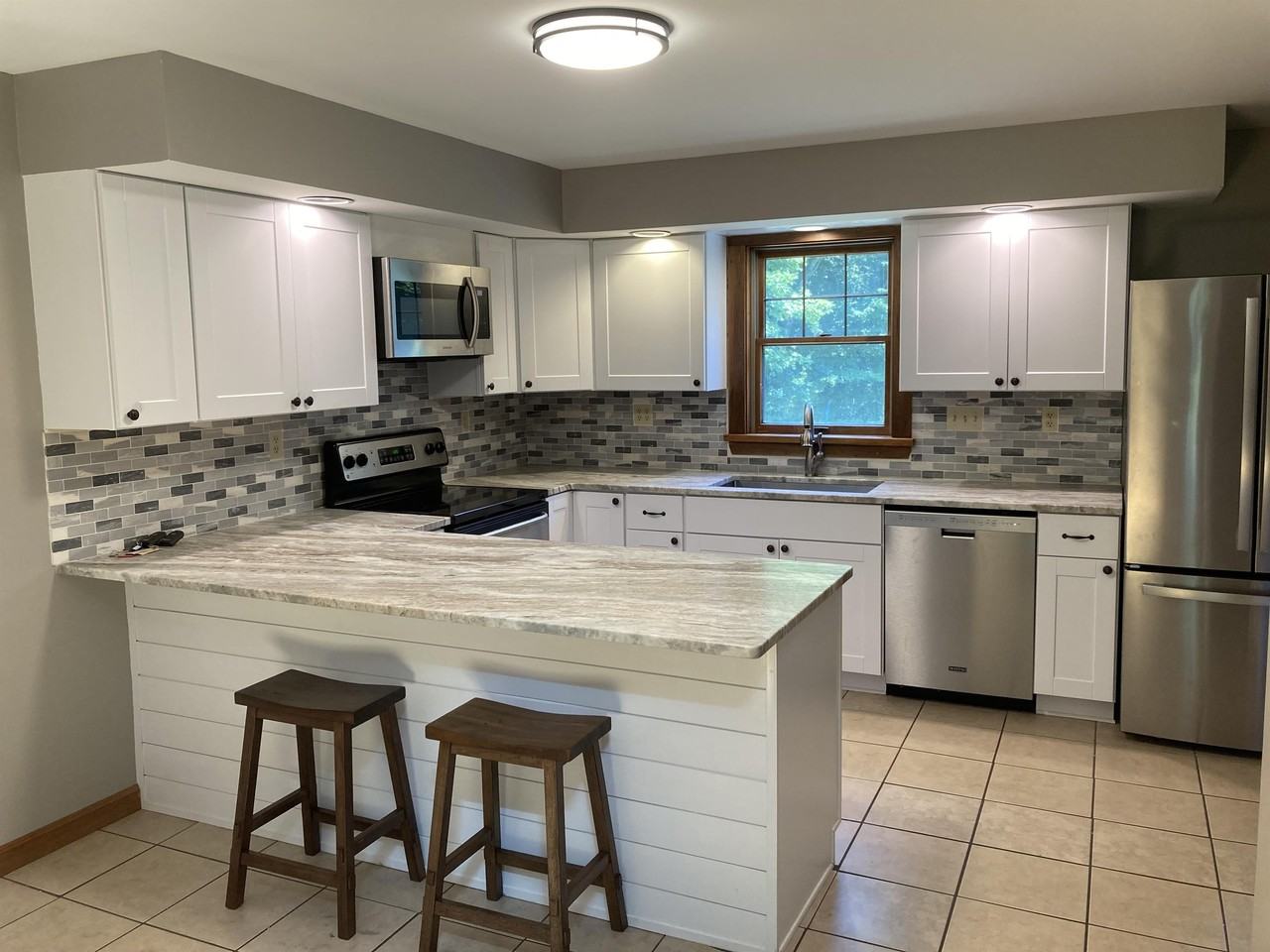 1 Estuary Dr - Photo 6 of 37