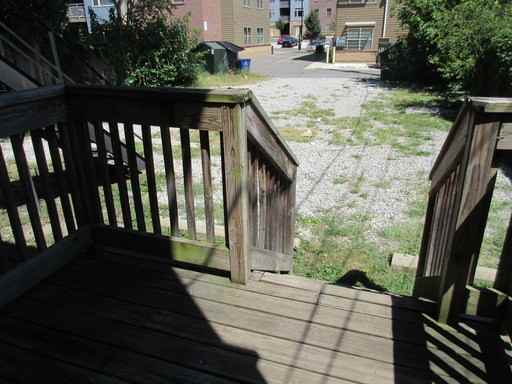 1616-1618 Summit St - Photo 3 of 20