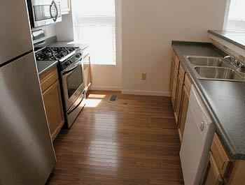 1616-1618 Summit St - Photo 7 of 20