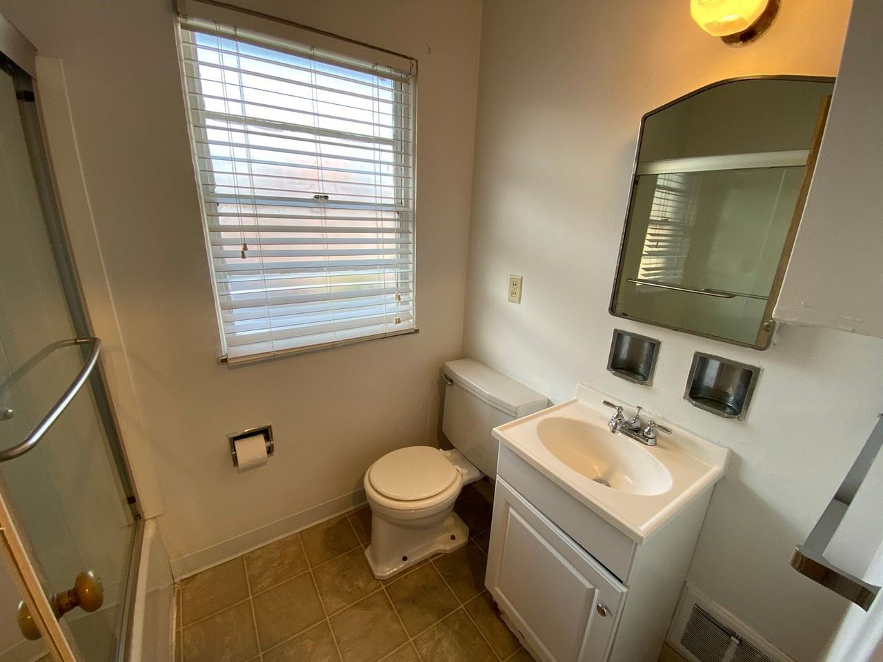 N High St 2213-2215 TPP - Photo 6 of 32